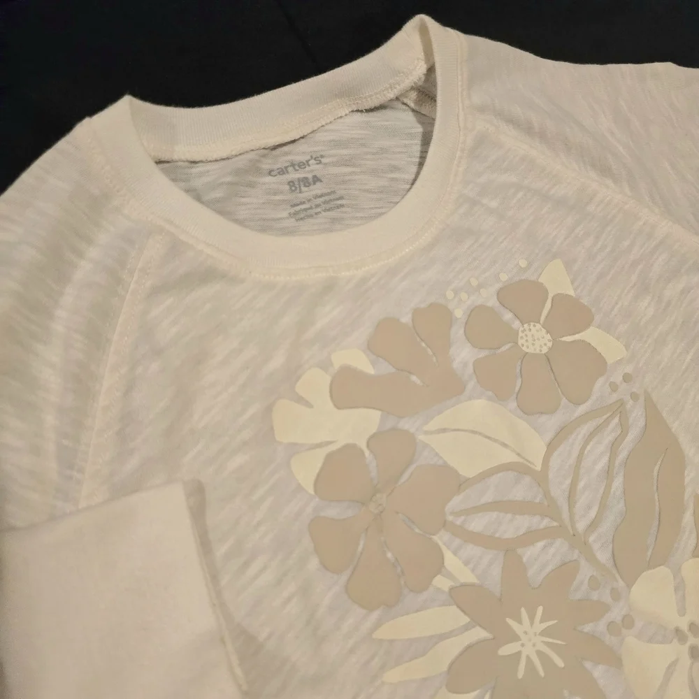 Carter's Girl's‎ Floral Graphic Cream Long Sleeve Shirt Size 8 Medium